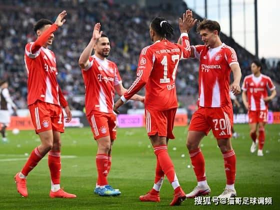 单季102球！拜仁5-0屠戮圣保利，孔帕尼带队踢疯了，顺手改写德甲历史